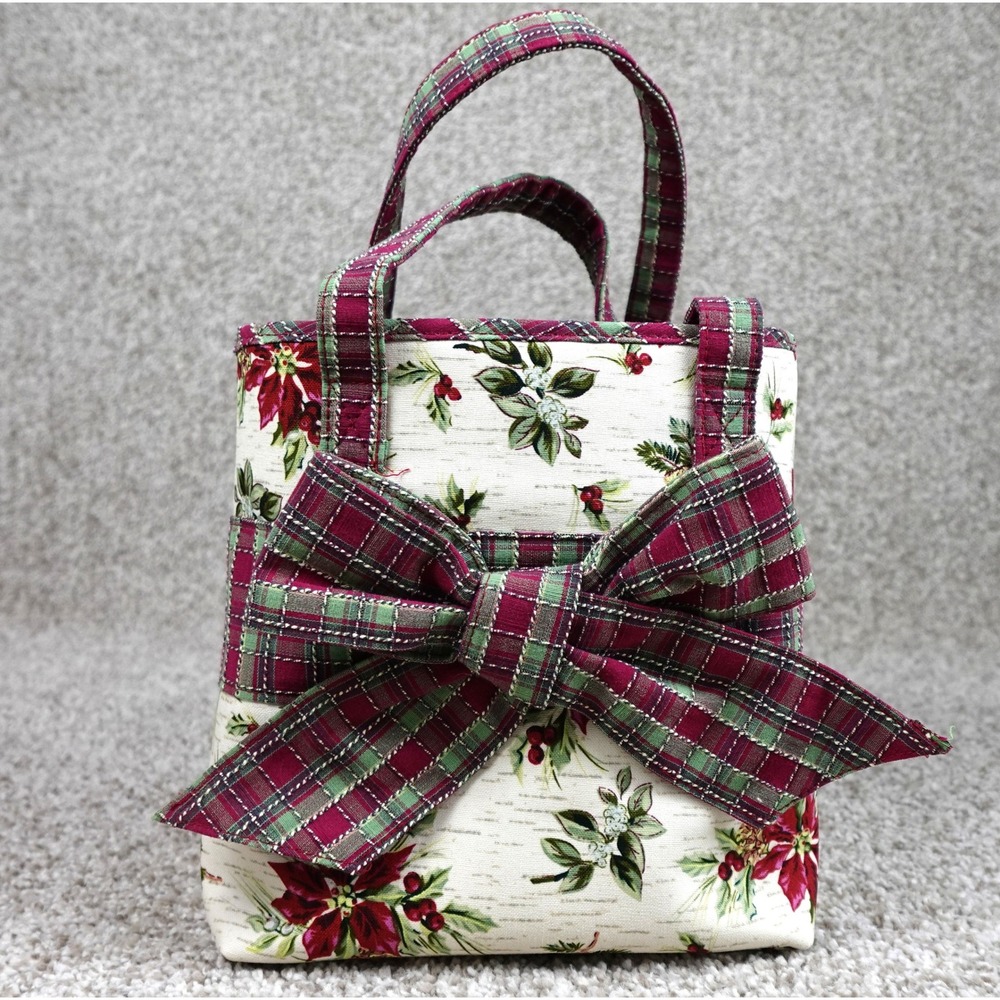 Longaberger 2008 Holiday Gift Bag Poinsettia Plaid Bow Fabric Tote Handbag
